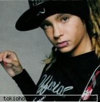 About Tom Kaulitz - da da ...na ...si yo zic ks perfecta pt el ma rog - Tom Kaulitz