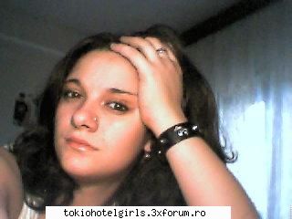 despre ochilor: fotomodel si manechin, eleva graffiti, internetu, modelyngu, timida, fricoasa,