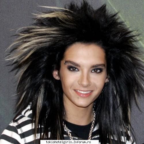Poza preferata cu Bill - uite ce sweet e...il adorr.!!! - Bill Kaulitz